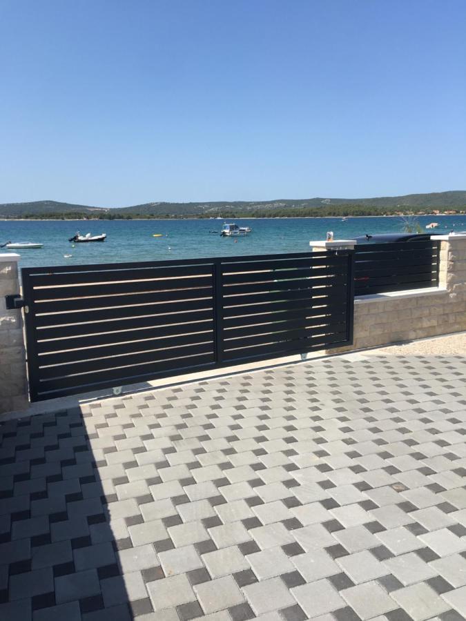 Apartmani Zlata Sveti Filip i Jakov Extérieur photo