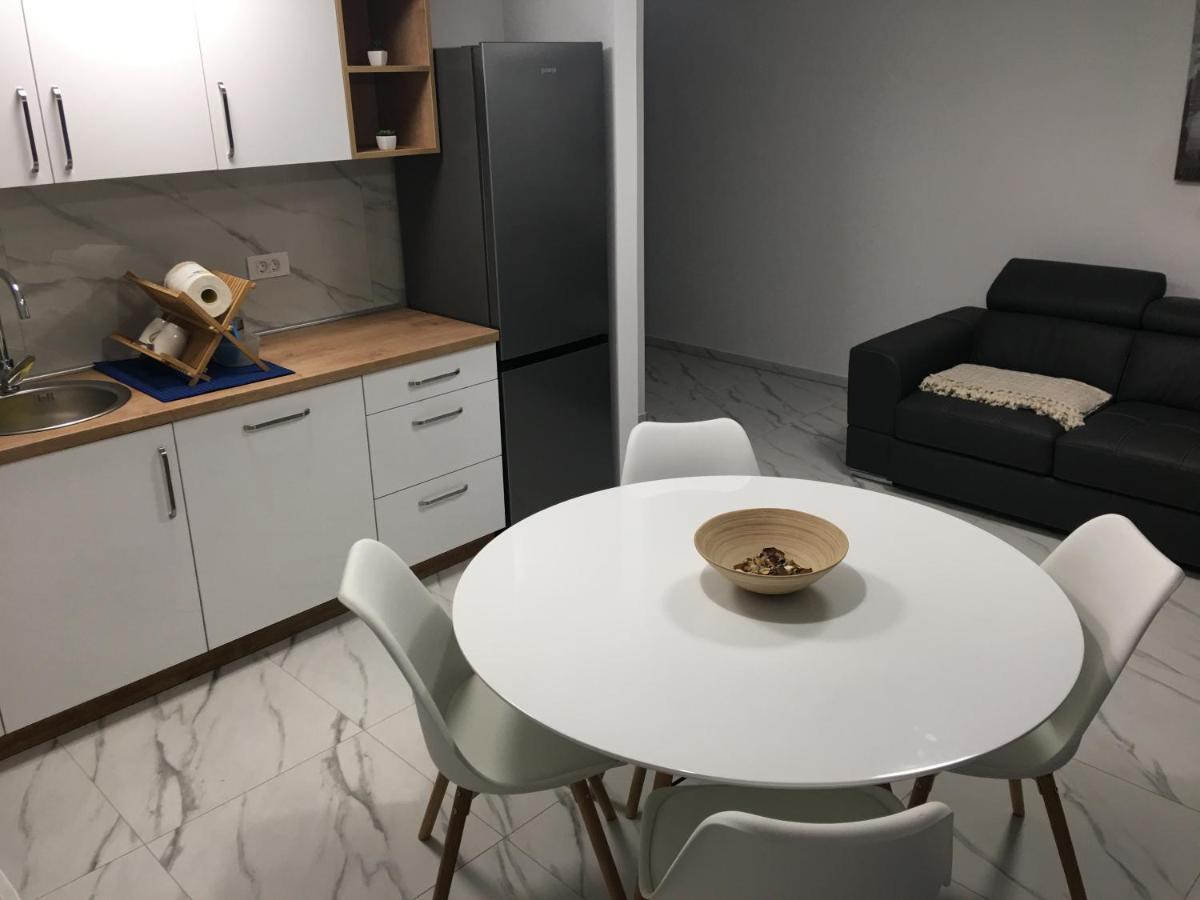 Apartmani Zlata Sveti Filip i Jakov Extérieur photo