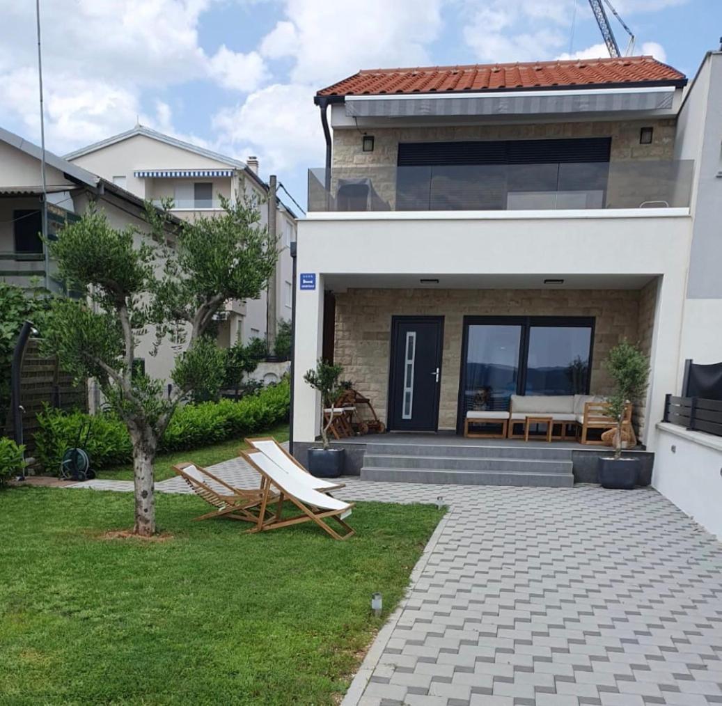 Apartmani Zlata Sveti Filip i Jakov Extérieur photo