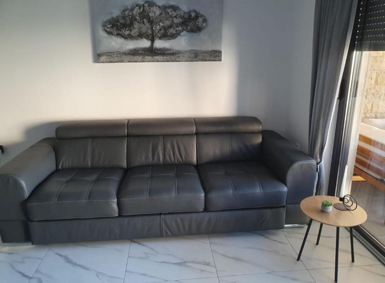 Apartmani Zlata Sveti Filip i Jakov Extérieur photo